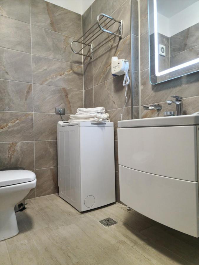 Cristalex Aparthotel & Spa Mamaia Nord ナボダリ エクステリア 写真