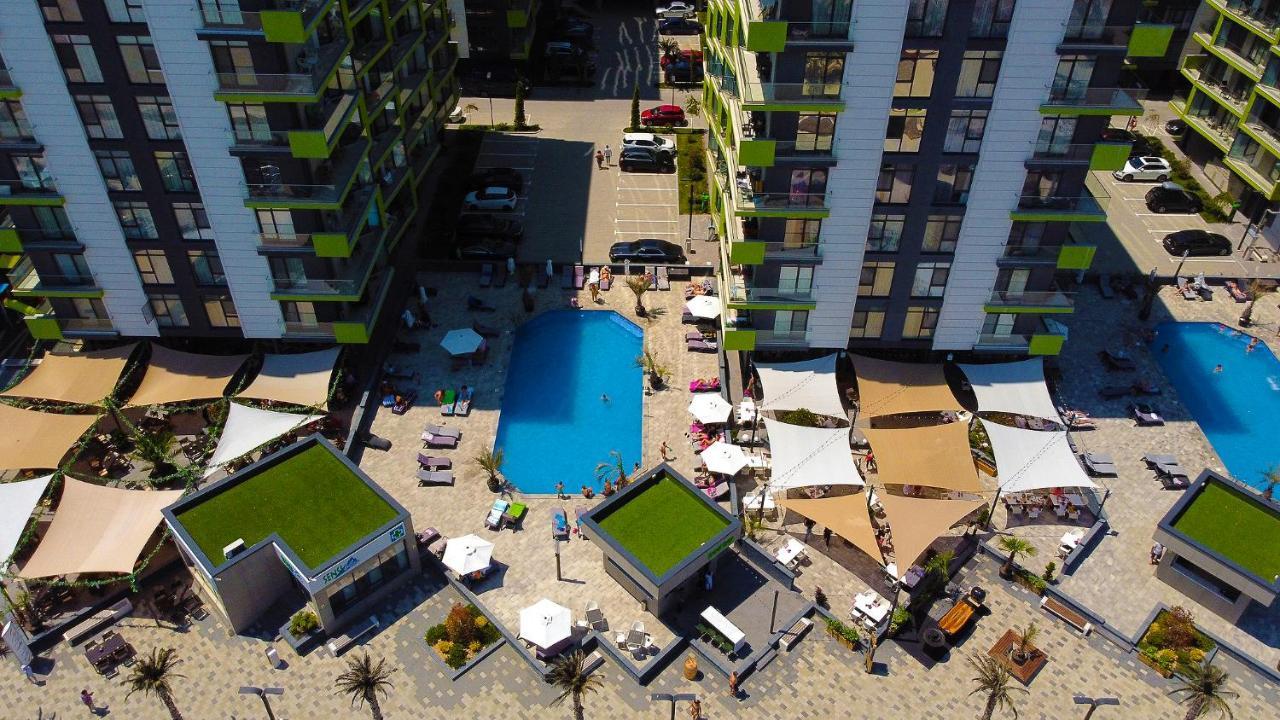 Cristalex Aparthotel & Spa Mamaia Nord ナボダリ エクステリア 写真
